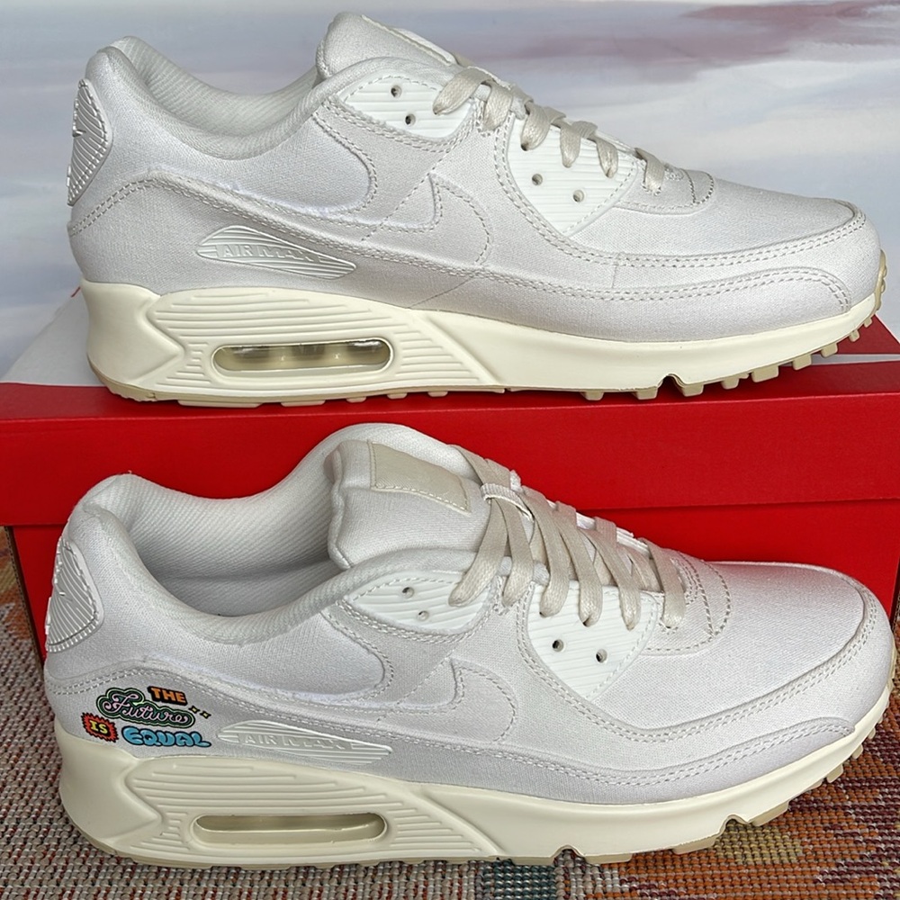 Nike Men’s Air Max 90 SE
Sail/Cashmere/Team Gold/
Sneakers
Style FD0867-133 - Picture 3 of 16